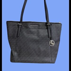 Michael Kors Tote